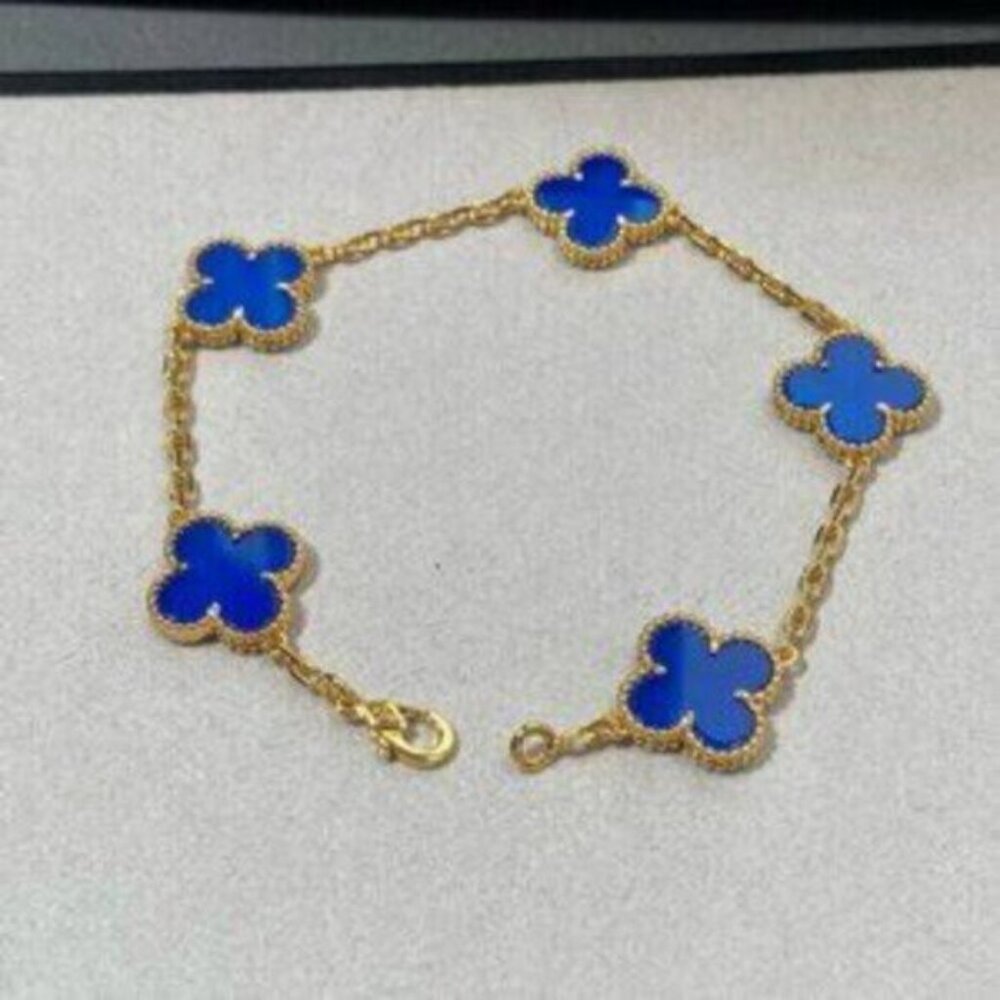 Authentic Van Cleef & Arpels 18K gold blue agate bracelet